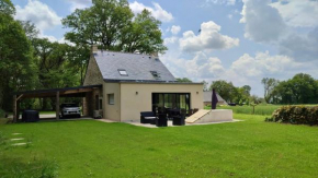 Maison bretonne rénovée à 20 min des plages, parking privé